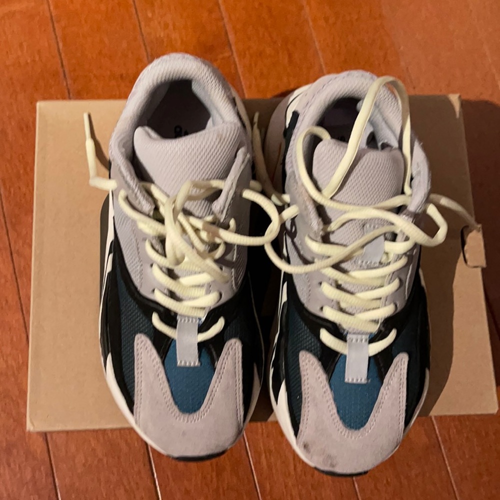Yeezy 700